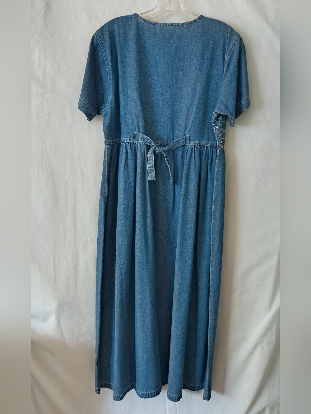Denim Dress with White Floral Embroidery - Picture 8 of 8